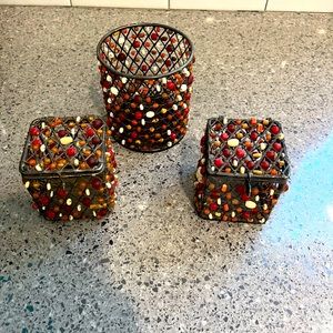 Beaded pencil holder and accessories